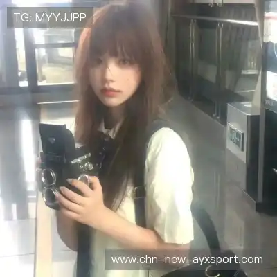 司冕谦